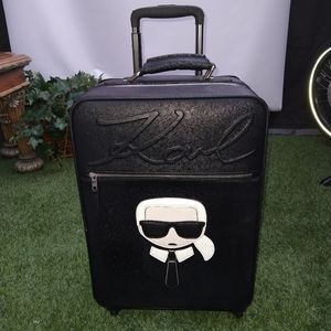 ✨Karl Legerfeld suitcase with adjustable handle.